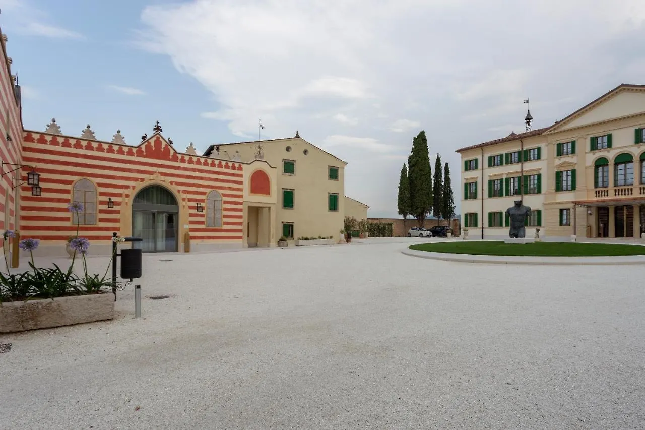 Boutique Hotel Villa Zoppi - Adults Only Colognola ai Colli 4*,